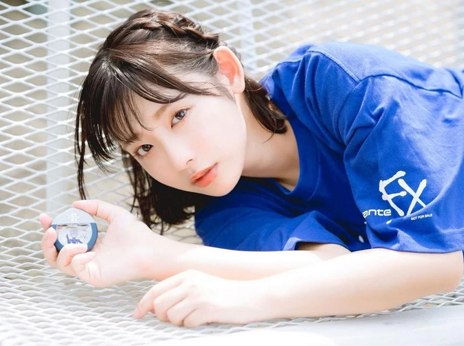 Cover for Mio Minato 水湊みお Instagram Collection (296PICS&VIDS) (2022.03.20)