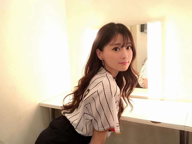 Cover for Satomi Shigemori 重盛 さと美 Instagram Collection (3561PICS&VIDS) (2022.03.14)